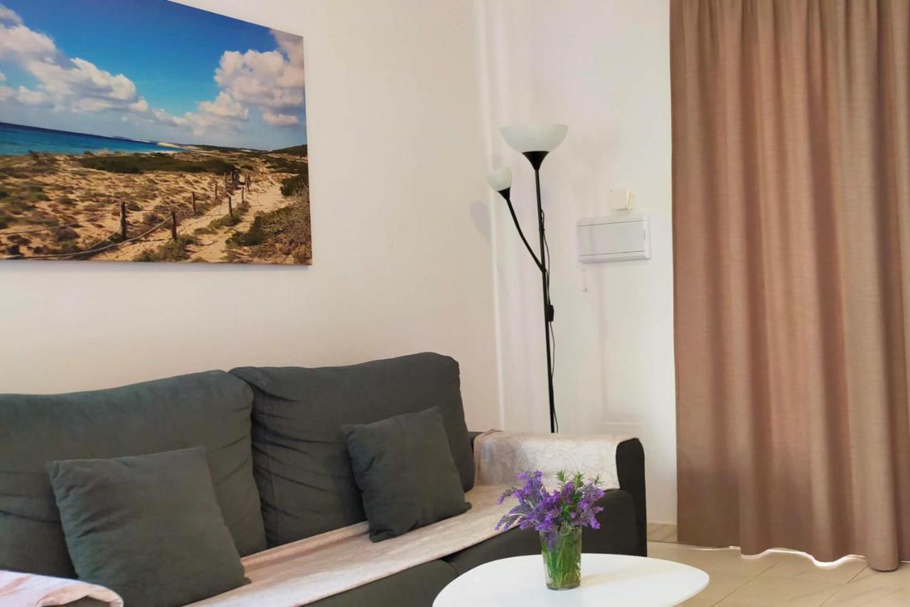 Apartaments California Кала-эн-Бланес Экстерьер фото