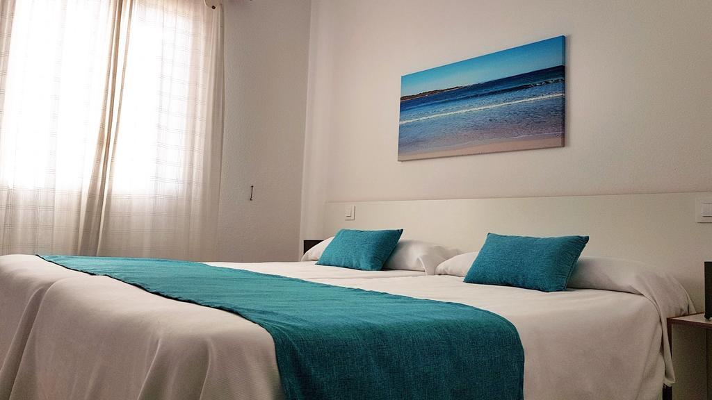 Apartaments California Кала-эн-Бланес Экстерьер фото